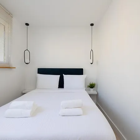 Downtown Chic By Bookinghost Appartement *