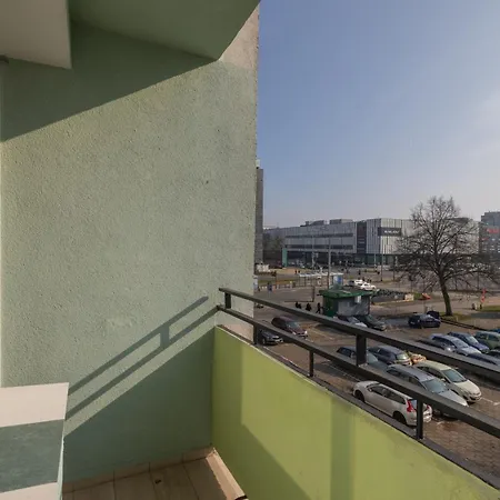 Downtown Chic By Bookinghost Lägenhet