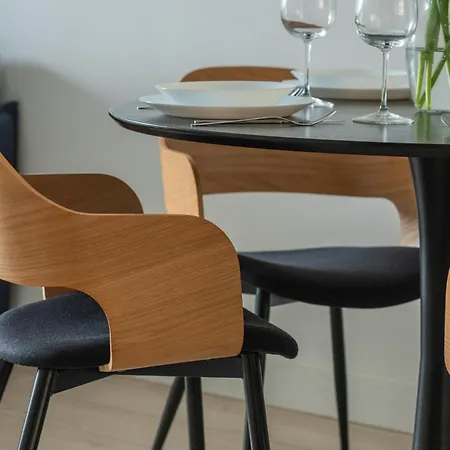 Downtown Chic By Bookinghost Lejlighed