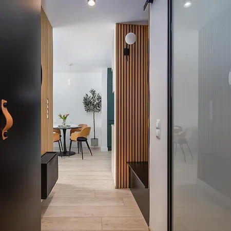 Downtown Chic By Bookinghost Lejlighed *