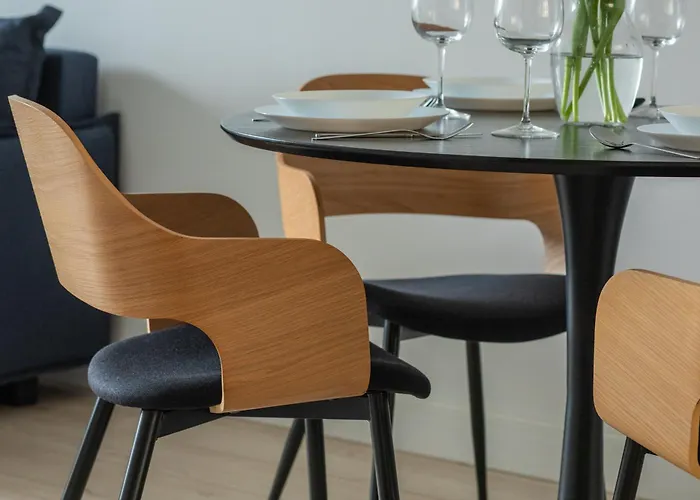 Downtown Chic By Bookinghost Апартаменты